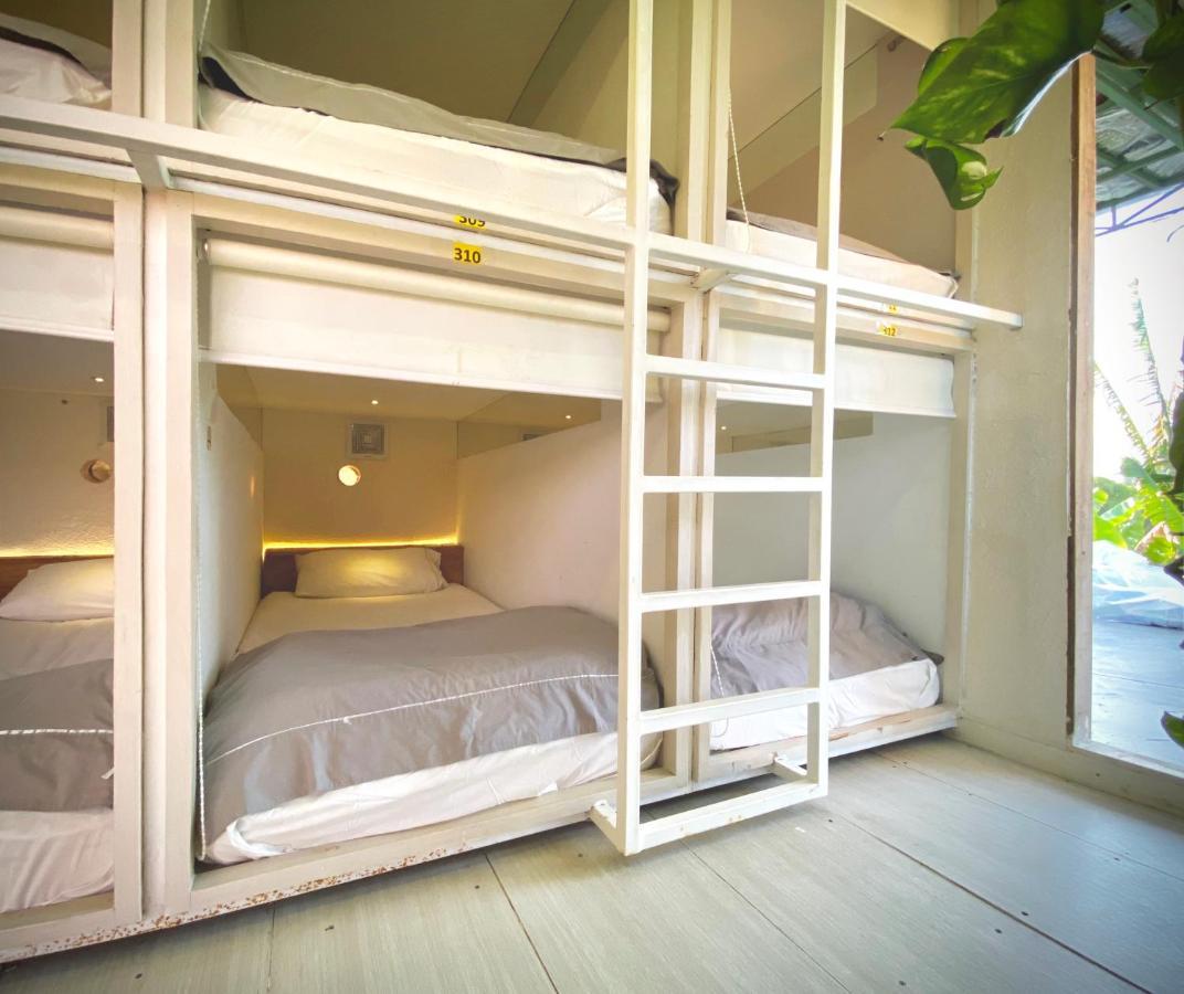 The Hide Hostel At Canggu (Adults Only) Ngoại thất bức ảnh