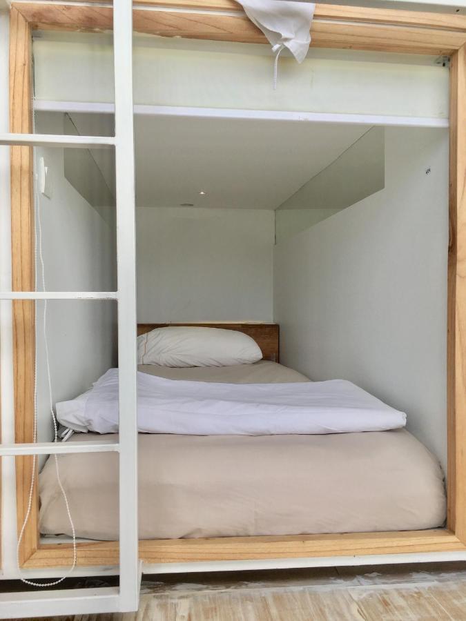 The Hide Hostel At Canggu (Adults Only) Ngoại thất bức ảnh